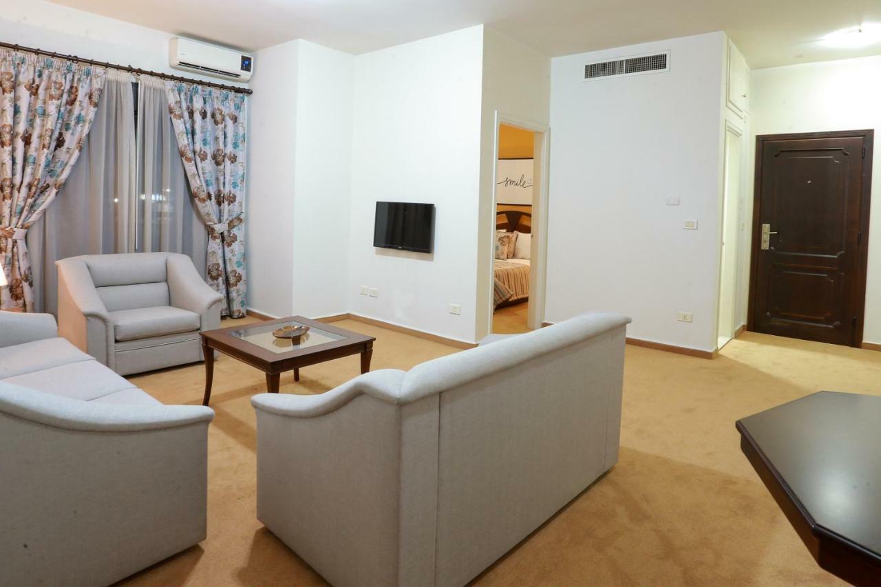 Nine Seven Hotel Adma wa Dafneh Esterno foto