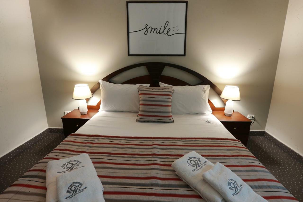 Nine Seven Hotel Adma wa Dafneh Esterno foto